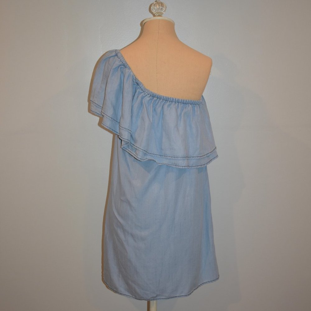 BB Dakota Isla Chambray One Shoulder Dress - Picture 3 of 5